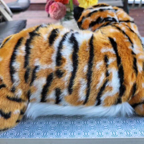 Vintage Ty Classic "Pinstripes" 15" Tiger Plush 2005 - Picture 12 of 16